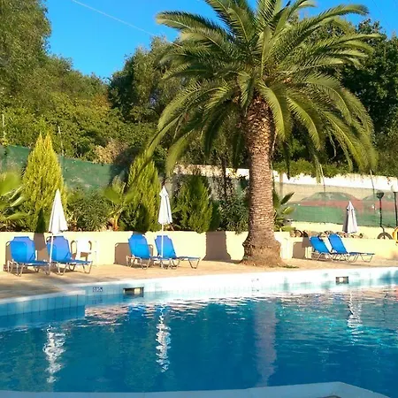 Hotel Tina 2*