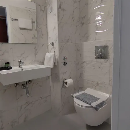 Tina 2* Limni (Corfu)