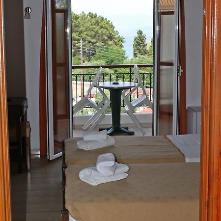 Отель Tina Limni (Corfu)