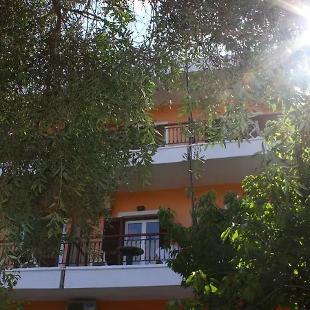 Tina Hotel Limni (Corfu)